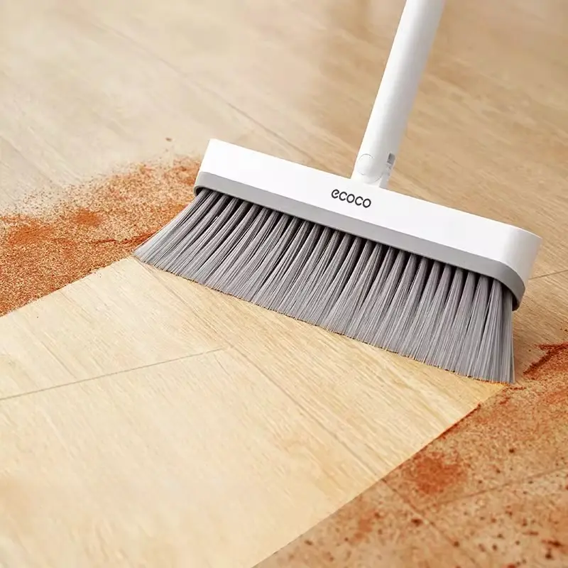 Simple broom