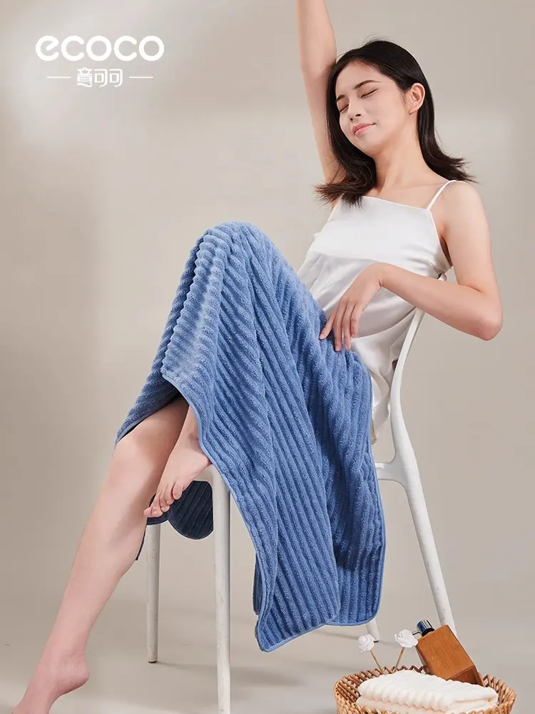 X-Large Coral Fleece Bath Towel - Image 8