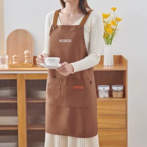 Waterproof apron with straps