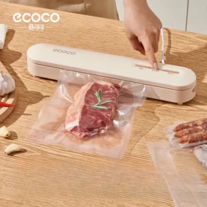 Vacuum sealing machine